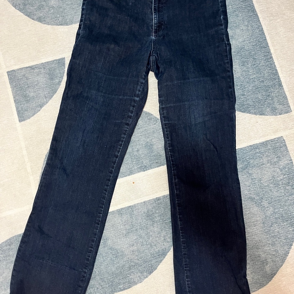 Banana Republic premium Dark Blue Denim Jeans in size 28